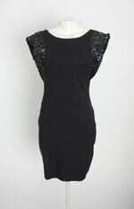 vestido feminino preto com paetê