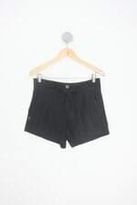 shorts feminino preto com faixa na cintura