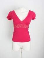 blusa feminina rosa com renda