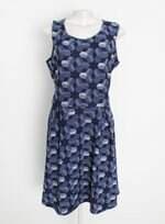 vestido feminino azul estampado com sobreposto