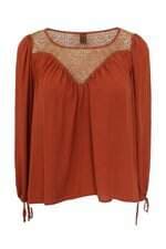 blusa H&M feminina marrom com renda