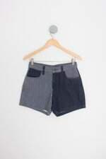 shorts jeans lebôh feminino azul com recortes