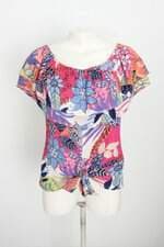 blusa feminina estampada com franzido e sobreposição