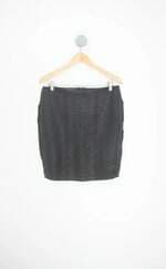 saia thelure feminina preta com aplique