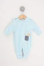 macacão kids azul com aplique e bordado