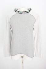 blusa canal feminina cinza com aplique e recortes