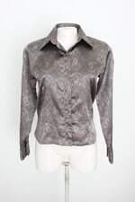 camisa feminina cinza estampada