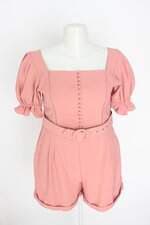 macaquinho cuplover feminino rosa com cinto