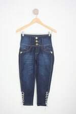 calça slim feminina azul com recortes
