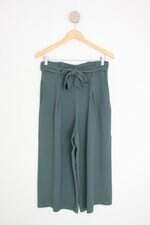 calça de tecido nv feminina verde com faixa na cintura