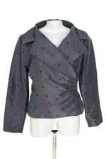 blazer fashion clinic feminino cinza com bordado e faixa na cintura
