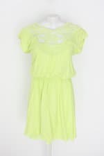 vestido dress to feminino verde com bordado e forro