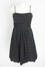 vestido mendry feminino preto com faixa na cintura e franzido