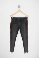 calça slim john john feminina cinza