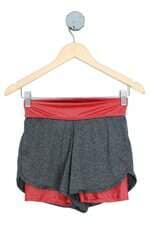 shorts de academia C&A feminino cinza com forro