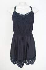 vestido Hollister feminino preto com cós com elástico e renda