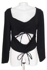 blusa Zara feminina preta com recortes