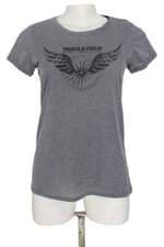 blusa esportiva Track & Field feminina cinza com silk