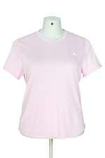 camiseta esportiva Adidas feminina rosa com barra mullet