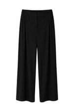 calça de camurça Renner feminina preta