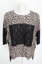 blusa Renner feminina estampada com recortes
