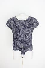 blusa feminina azul estampada