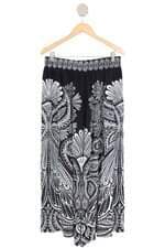 calça de tecido Farm feminina preta estampada