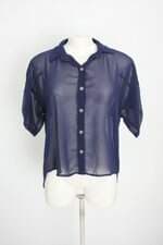 camisa geralda jacqueline feminina azul com martingale e transparência