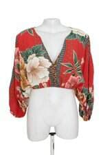 blusa Farm feminina vermelha floral