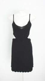 vestido siberian feminino preto com forro e recortes