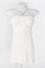 vestido Isy feminino bege com bojo e corrente