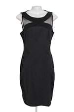 Vestido Tvz  preto com recortes