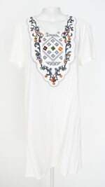 vestido feminino fashion by paris branco com bordado