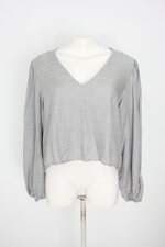 blusa lado basic feminina cinza com barra mullet