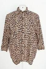 camisa H&M feminina animal print
