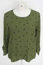 blusa elaveste feminina verde com poás