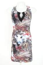 vestido feminino estampado com bordado