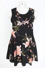 vestido feminino preto floral
