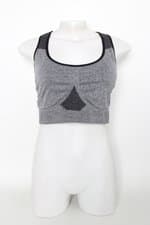top esportivo get over feminino cinza com recortes