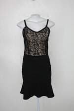 Vestido cozy café feminino preto com Renda e Babado