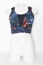 top esportivo feminino floral com recortes