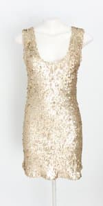 vestido tripulo feminino dourado com forro e paetê
