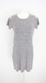 vestido fun feminino cinza com aplique