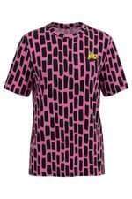 Camiseta Nike feminina rosa estampada