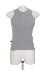 blusa feminina cinza