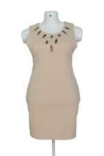 Vestido Vesty fashion bege com ilhós