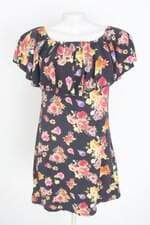 vestido feminino floral com babado