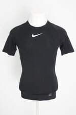 blusa esportiva nike feminina preta com silk