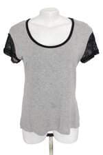 blusa Shoulder feminina bicolor com recortes