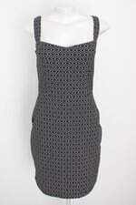 Vestido Preto de Alfaiataria em Jacquard
